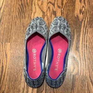 Rothys- Grey Stone Snake Size 8